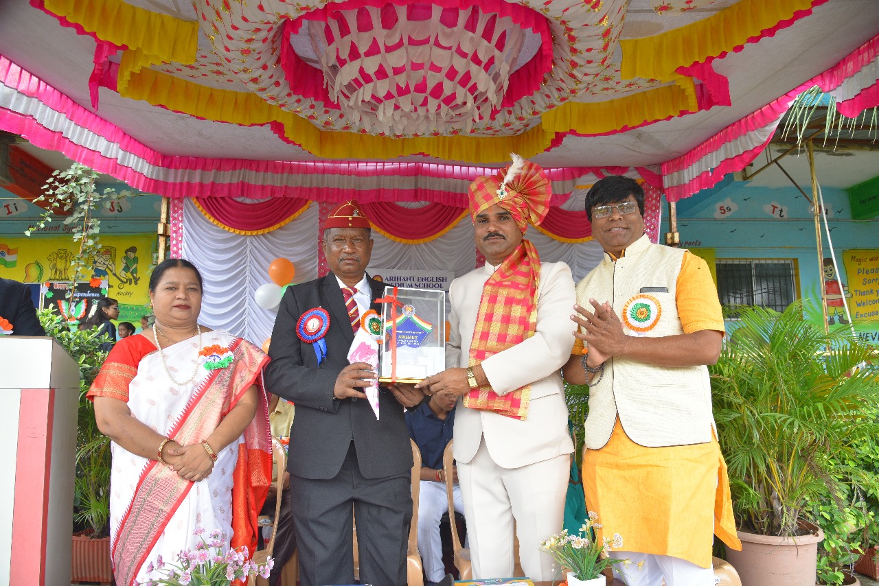 https://cp.arihantems.com/images/news/news_5_98_1.jpeg